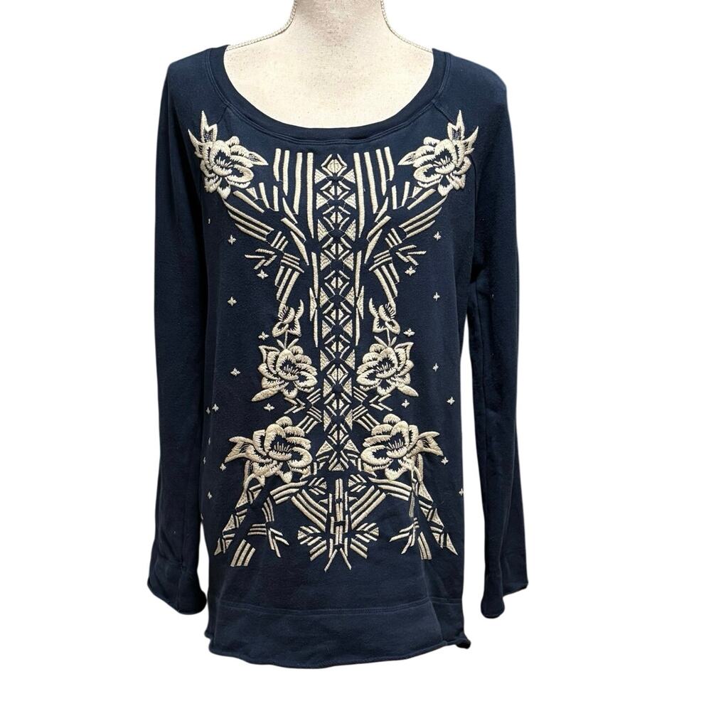 Johnny Was Size M Embroidered Sweatshirt Navy Blue FLAWS